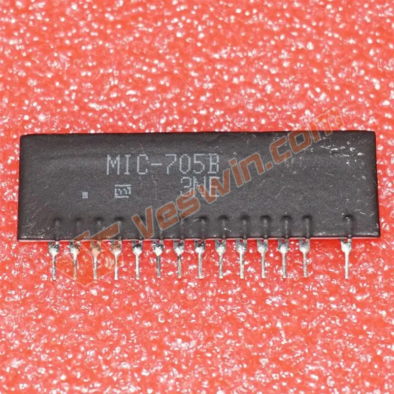 MIC-705B